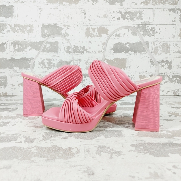 NEW Dolce Vita Women's Emeley Pink Slip-On Double Band Dress Sandals W200 - Picture 4 of 12